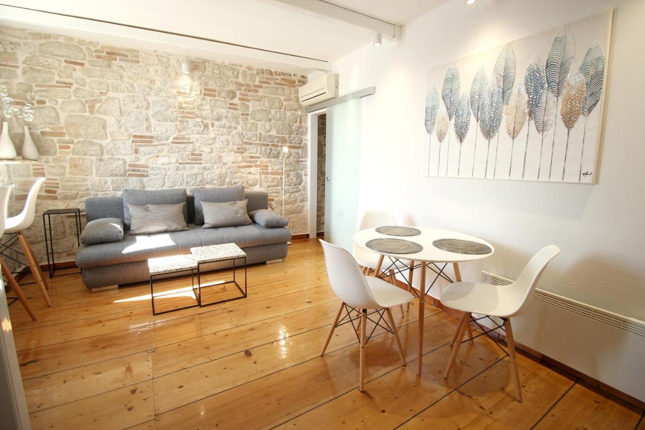 Molo Grande - Sea View Apartment Rovinj Bagian luar foto