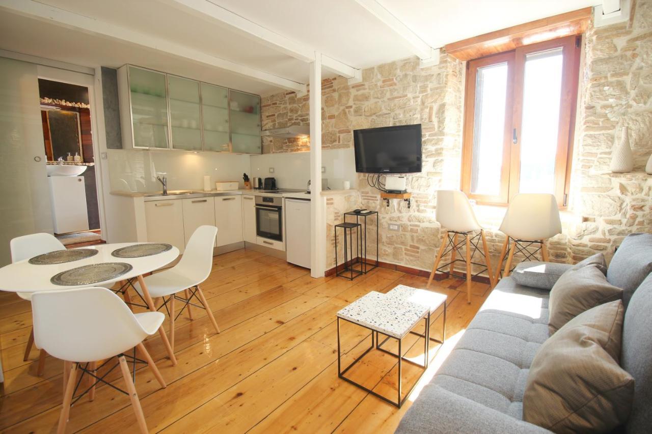 Molo Grande - Sea View Apartment Rovinj Bagian luar foto